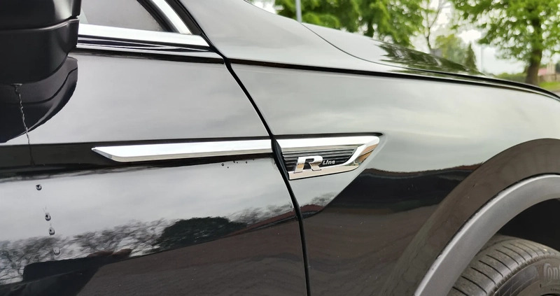 Volkswagen Tiguan cena 117900 przebieg: 183000, rok produkcji 2017 z Praszka małe 781